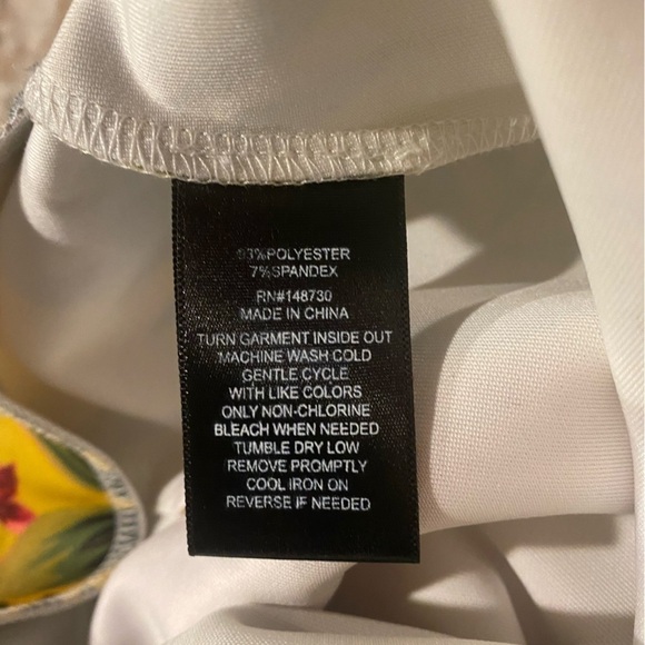 ECI New York Women's Elastic Waist Pull on Floral Midi Length Skirt Size Small - Picture 6 of 8